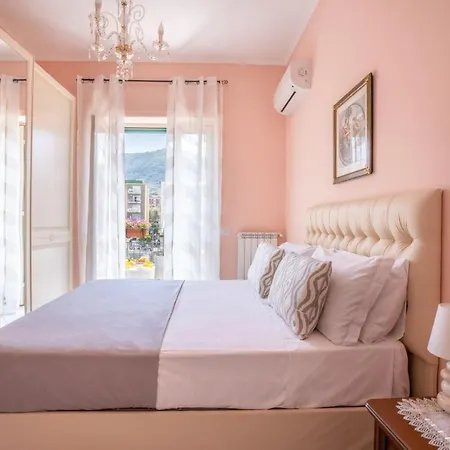 Sorrentovibes - In With Balcony And View Sorrent