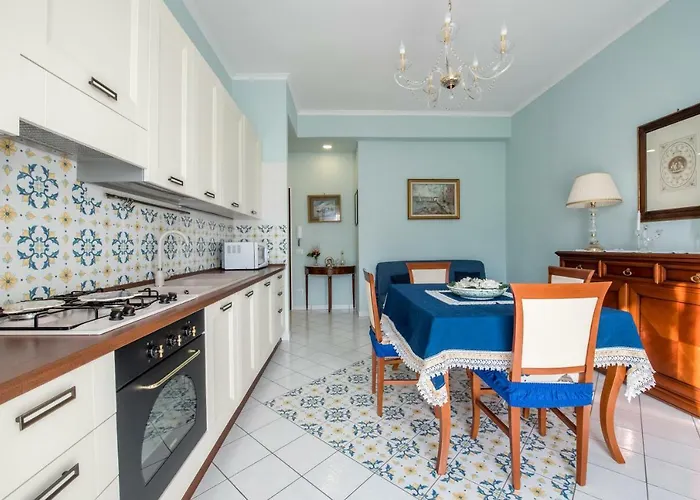 Apartment Sorrentovibes - In With Balcony And View